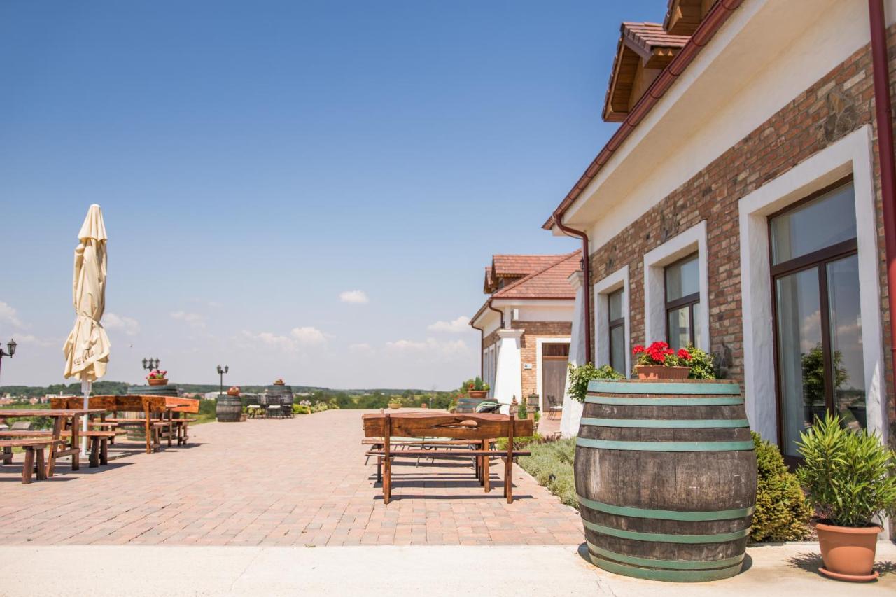 St Peter Vini Hotel Svaty Peter Luaran gambar