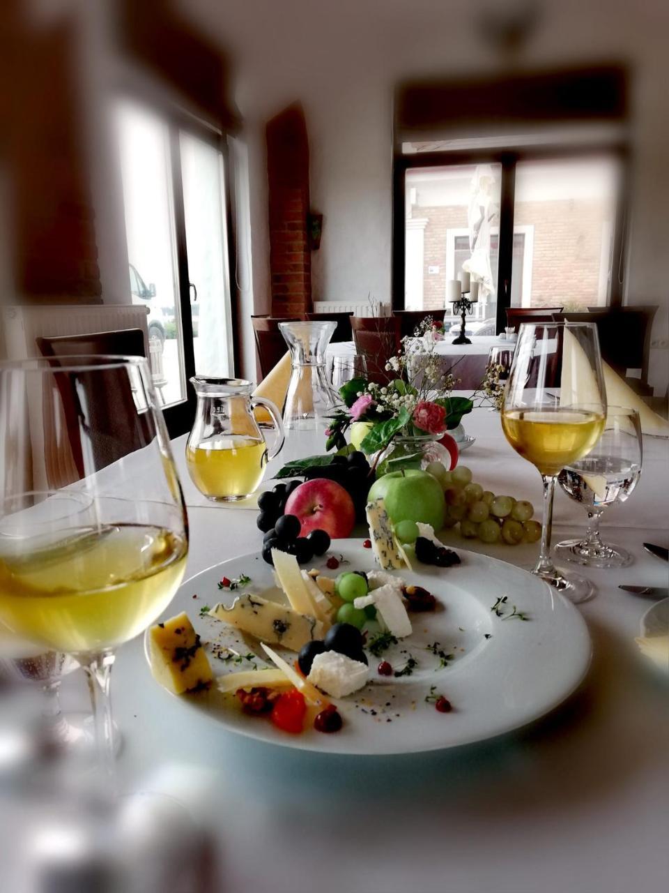 St Peter Vini Hotel Svaty Peter Luaran gambar